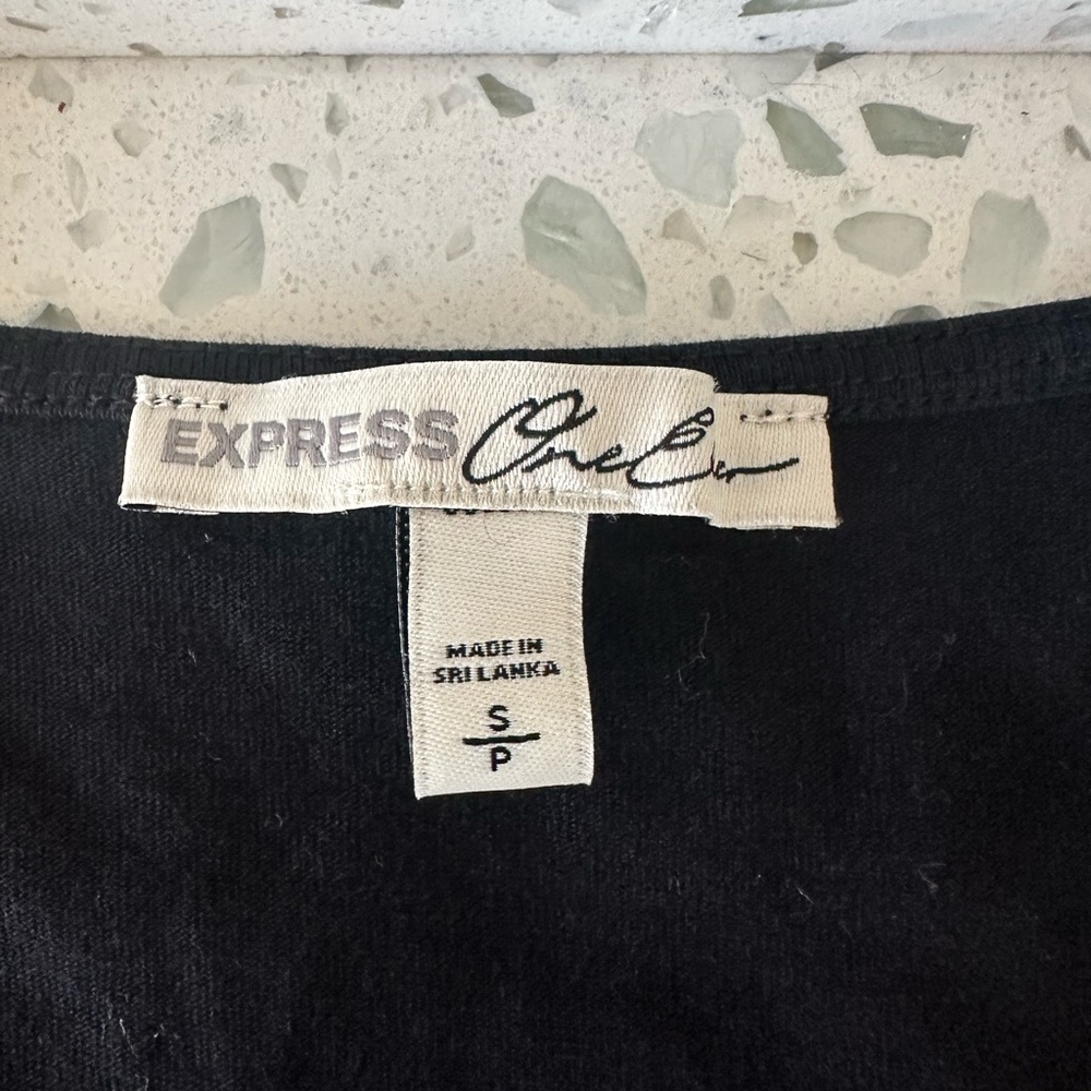 NWNT, Express One Eleven Short Sleeve Top, Size Small - Picture 4 of 5